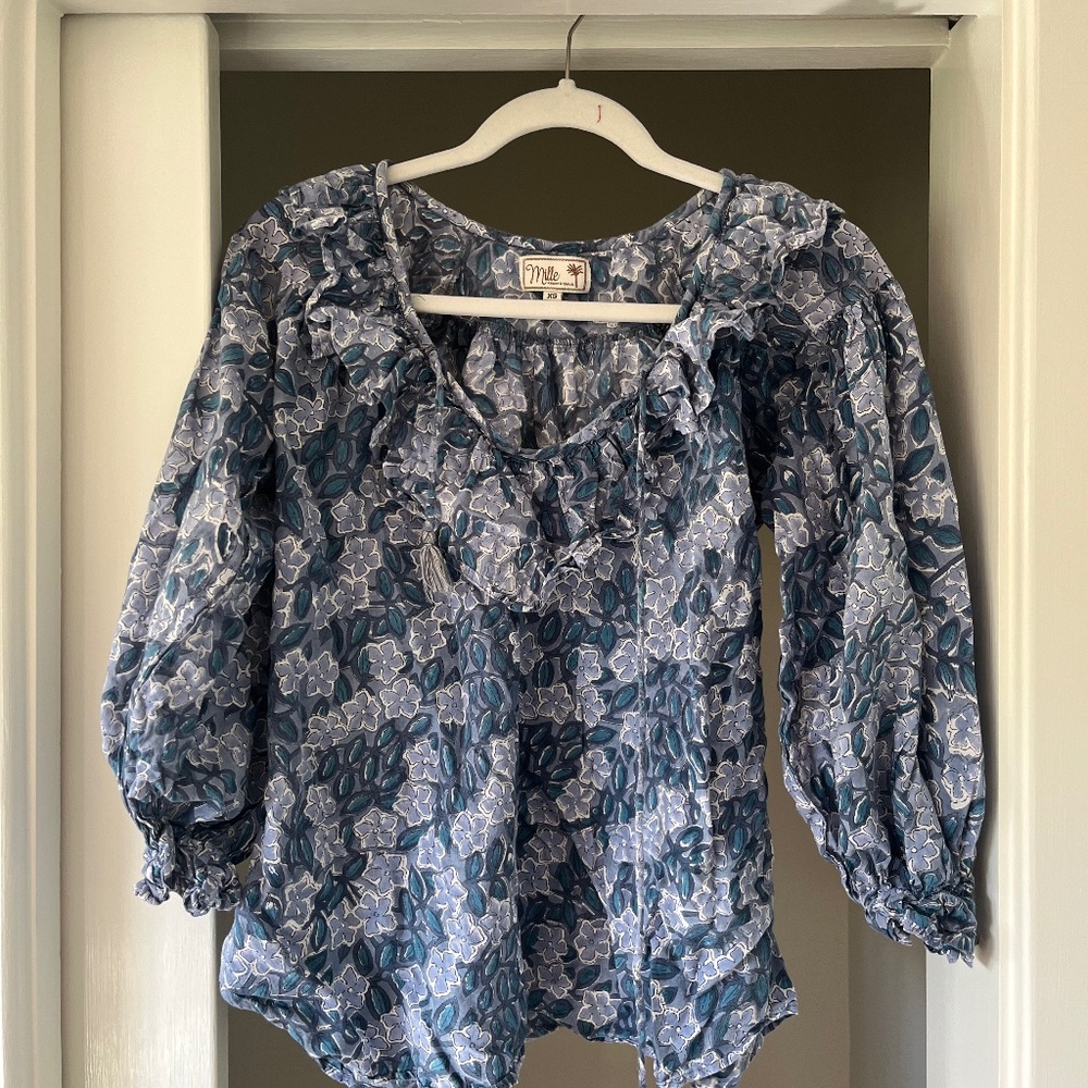 Mille May Top Blue Floral